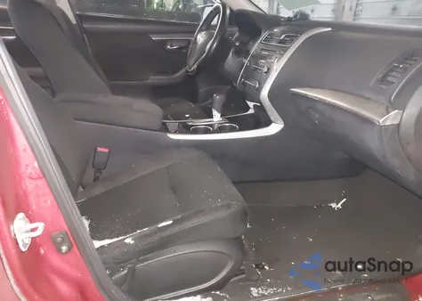 2014 Nissan Altima 2.5 S from USA, damaged, VIN 1N4AL3AP8EN215697